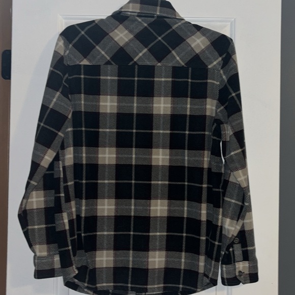 Super cozy soft flannel. - Picture 2 of 5